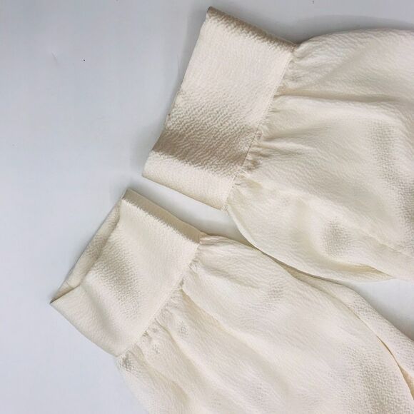 Eileen Fisher Silk Long Sleeve V Neck Blouse Classic Ivory Preppy Women's Size M - Picture 11 of 12